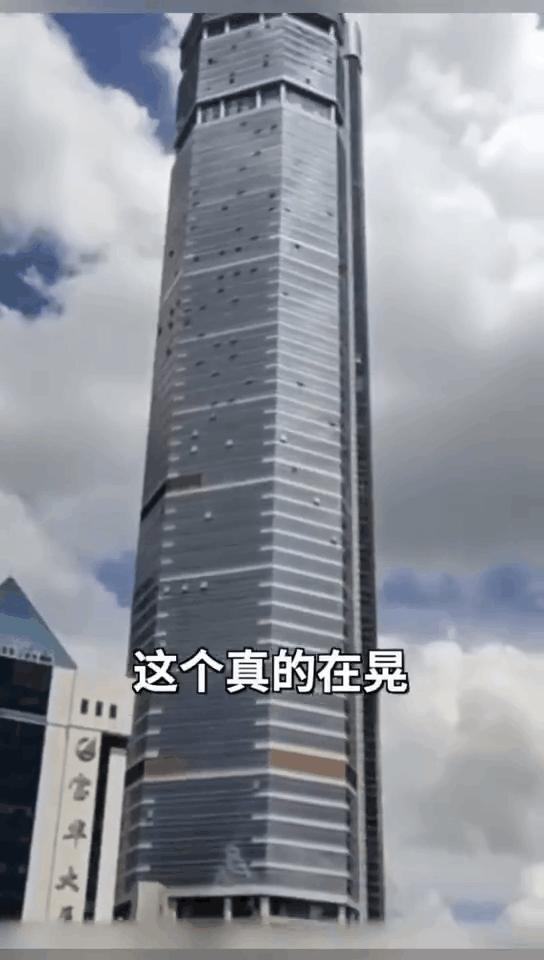 DƬ